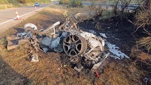 Imagens mostram carro em que Diogo Jota morreu em chamas
