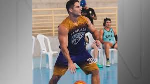 Homem que espancou covardemente a ex-namorada em Natal é ex-jogador de  basquete | Portal 96fm