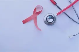 Resultado de imagem para HIV deixa de ser sentença de morte e se torna condição crônica controlável