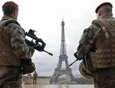 Resultado de imagem para França mobiliza hospitais para possível guerra na Europa até 2026